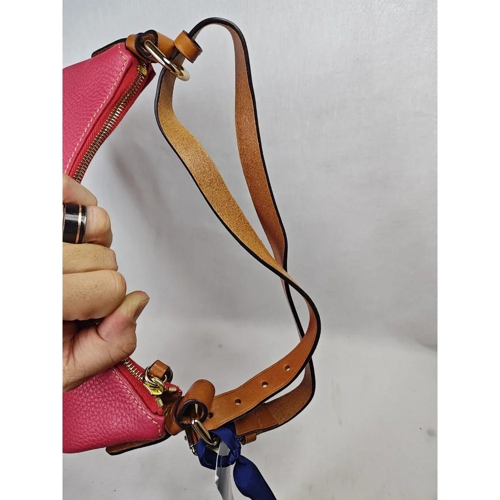Dooney & Bourke Pebble Grain Pink Small Zipper Pocket Sac Leather Hobo Purse